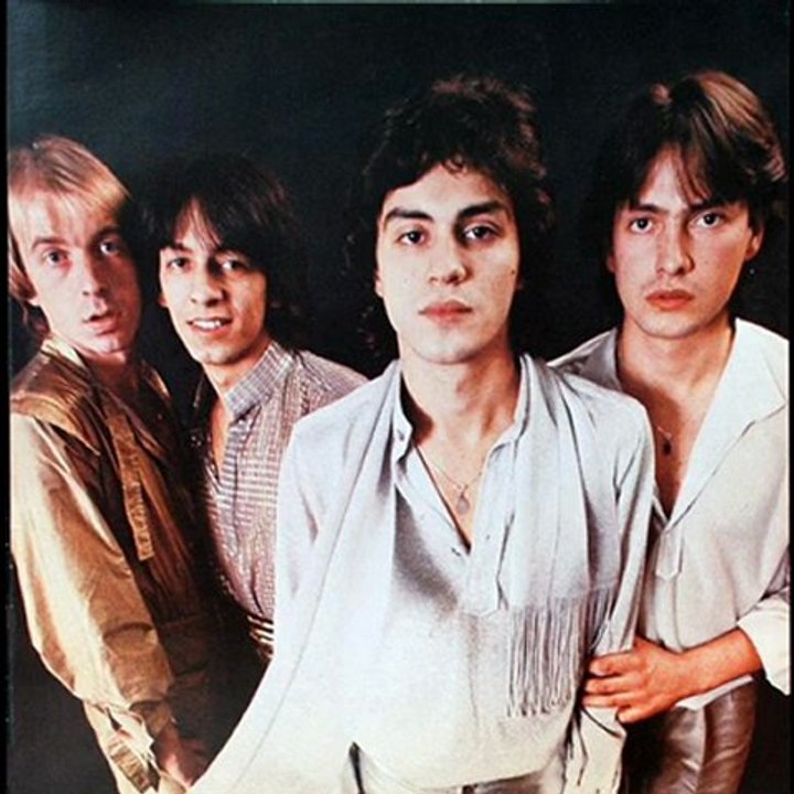 PRVA NOĆ SA NJOM - SREBRNA KRILA (1979)