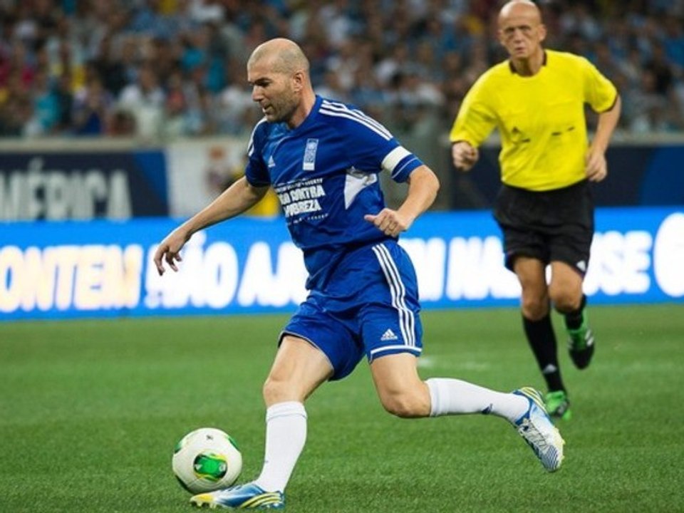 La superbe volée de Zinedine Zidane !