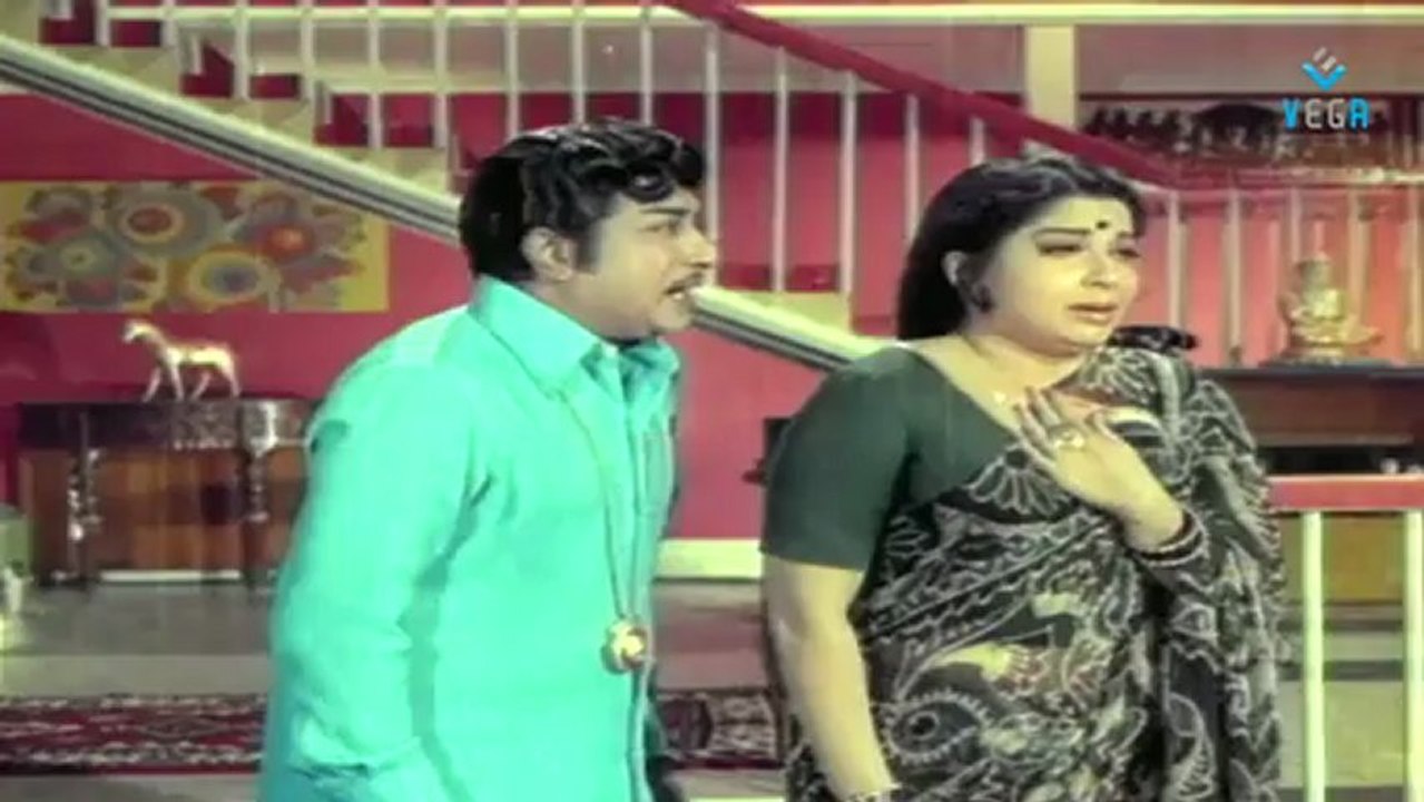 Anbai Thedi - Sivaji Ganesan | Jayalalitha Movie Part 10