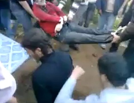 MEZARI AÇANLAR ŞOKE OLDU - Habervaktim Videogaleri