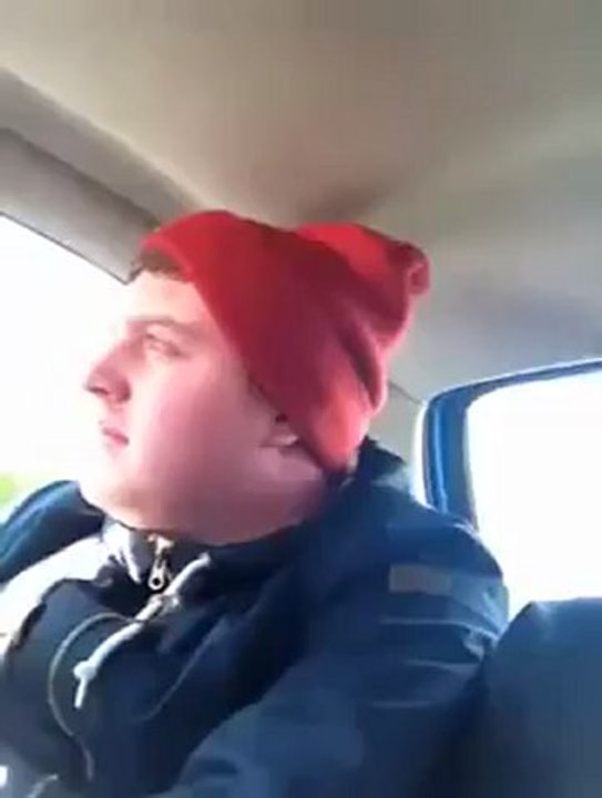 Anglais imite la chanson indienne de Punjabi MC