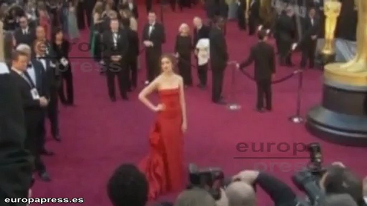 Anne Hathaway, sexy y alocada en 'Glamour'