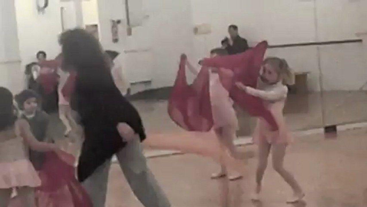 1212 Alma danse !