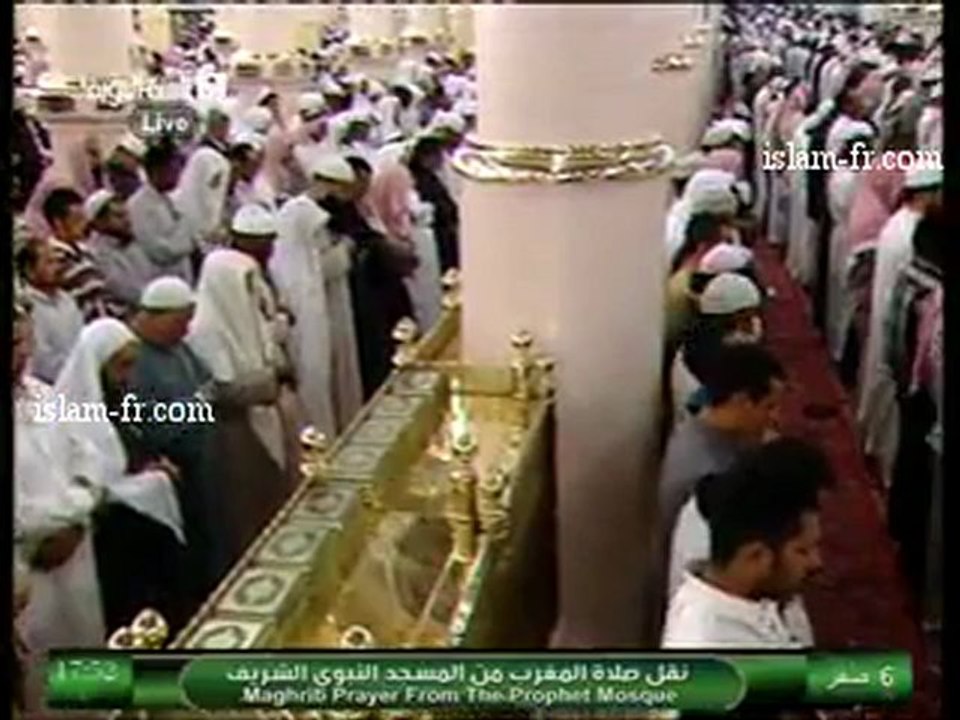 salat-al-maghreb-20121219-madinah
