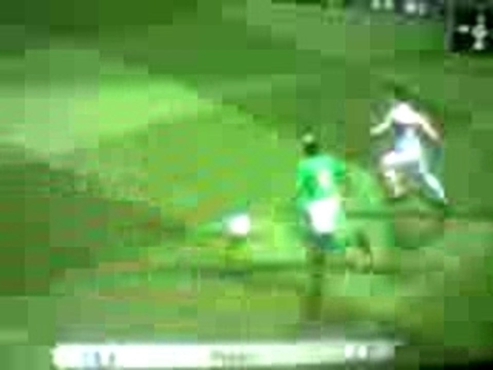 pes 6 but dan la lucarne