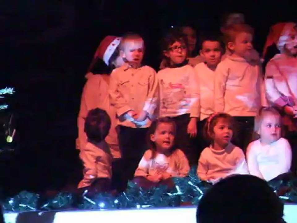 spectacle de Noel 2012 - chanson n°1