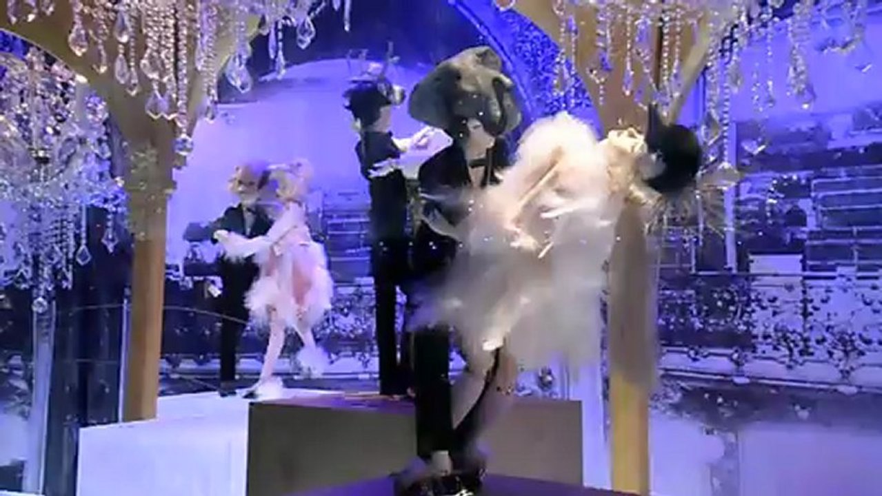 Animals dancing party...