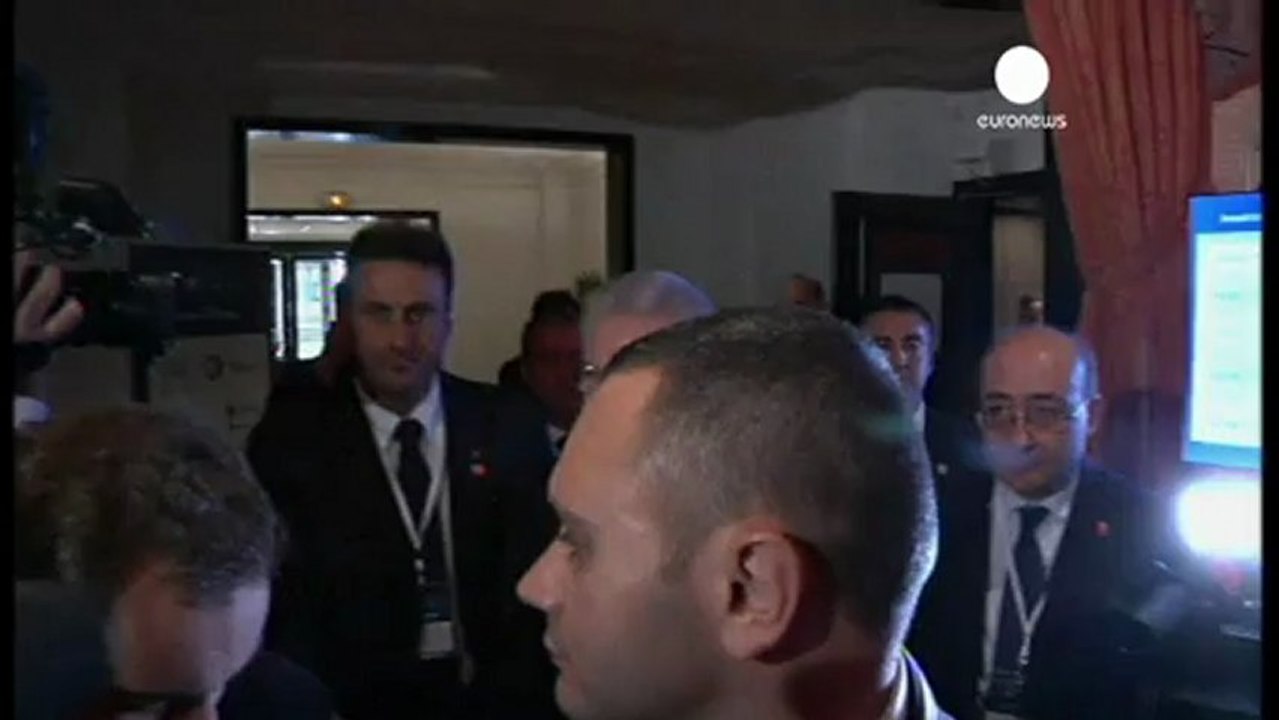 Italia aprueba sus presupuestos y sigue su camino hacia...