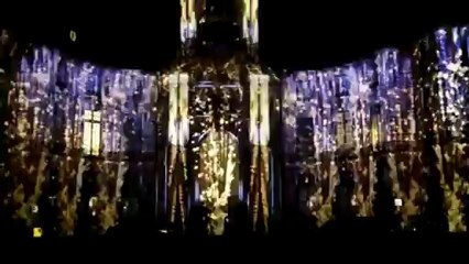 Download Video: Une envie de lumières ( extrait ) son et lumière à l'Hôtel de Ville de Rennes pour les fêtes de fin d'année 2012