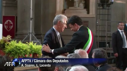 Monti renuncia após aprovação de orçamento