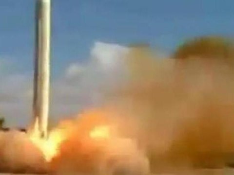 Syria military 'continuing to fire Scud-type missiles'