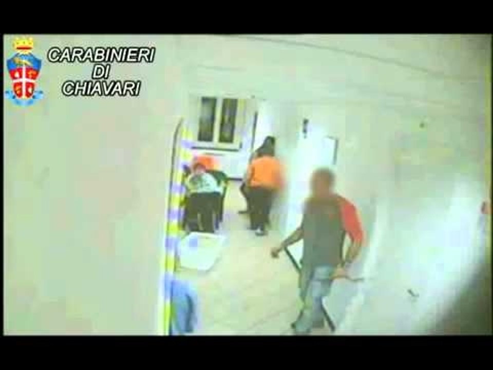 Chiavari (GE) - Botte a disabili, 7 infermieri arrestati (18.12.12)