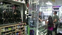 ازدياد الطلب على شراء الاسلحة بعد حادثة نيوتاون