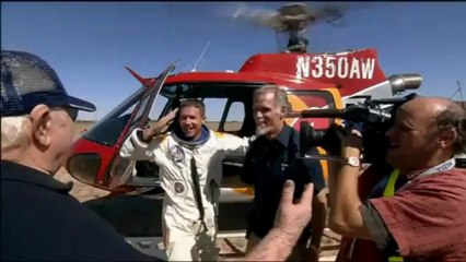 Felix Baumgartner - Uzaydan Atladı