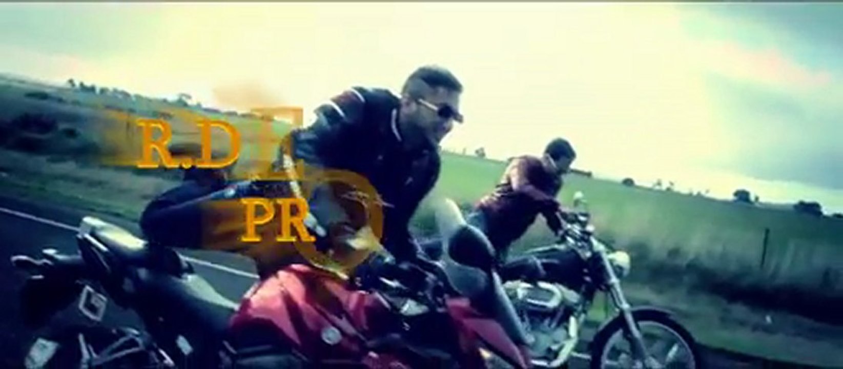 TU MERA 22 MAIN TERA 22 - YO YO HONEY SINGH & AMRINDER GILL OFFICIAL VIDEO HD
