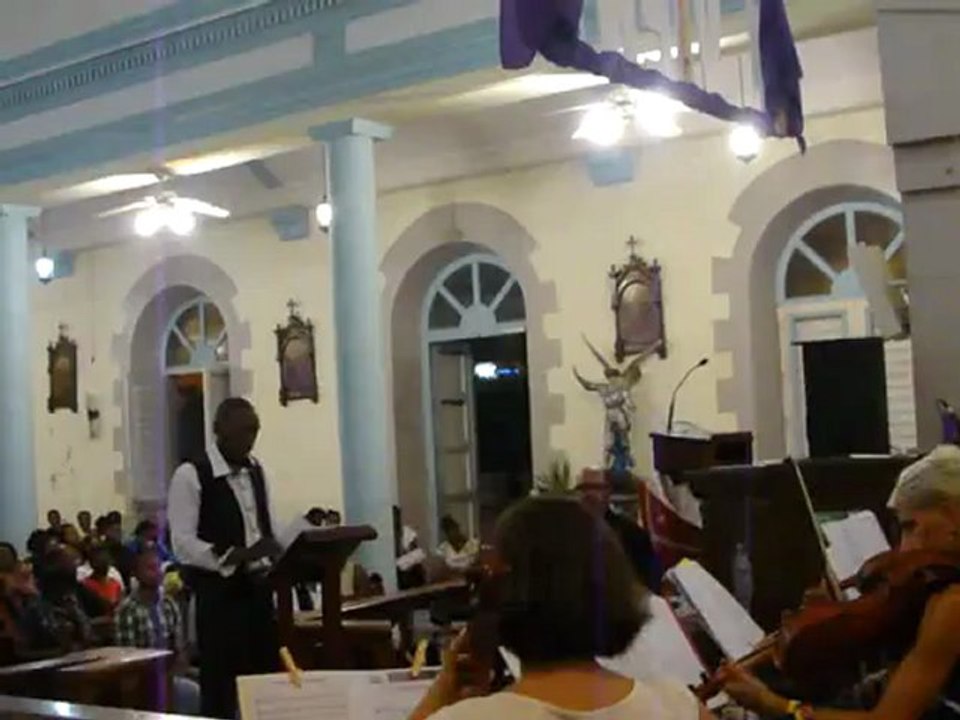 Concert spirituel de la chorale Divine Symphonie "Les Anges dans nos campagnes" - vendredi 21 décembre 2012