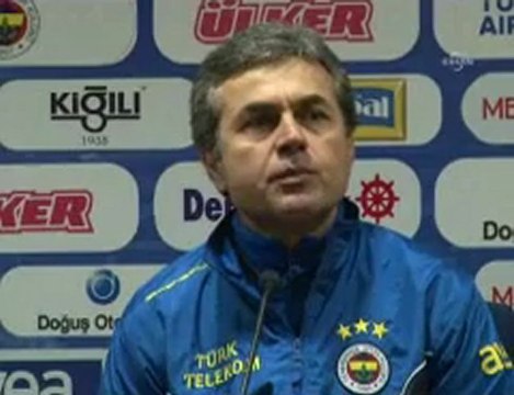 Fenerbahçe'de Aykut Kocaman istifa etti