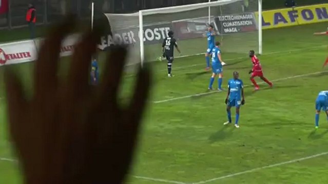 Nîmes Olympique (NIMES) - Chamois Niortais (NIORT) Le résumé du match (19ème journée) - saison 2012/2013