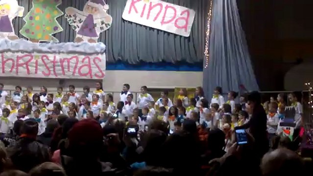 gocanada 20121218 XmasShowtime- Gab