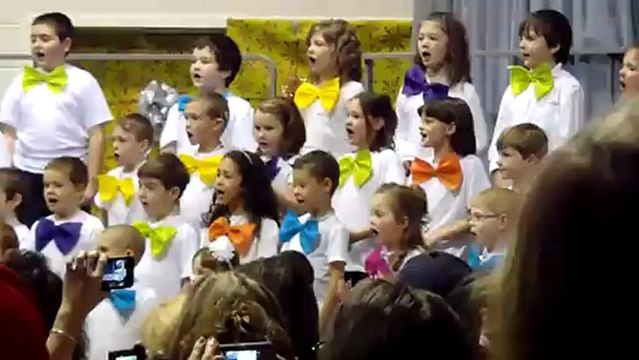 gocanada 20121218 XmasShowtime- Gab2