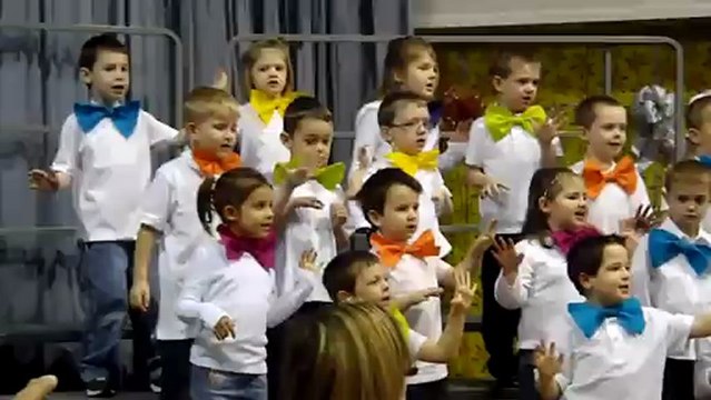 gocanada 20121219 XmasShowtime- Cha2