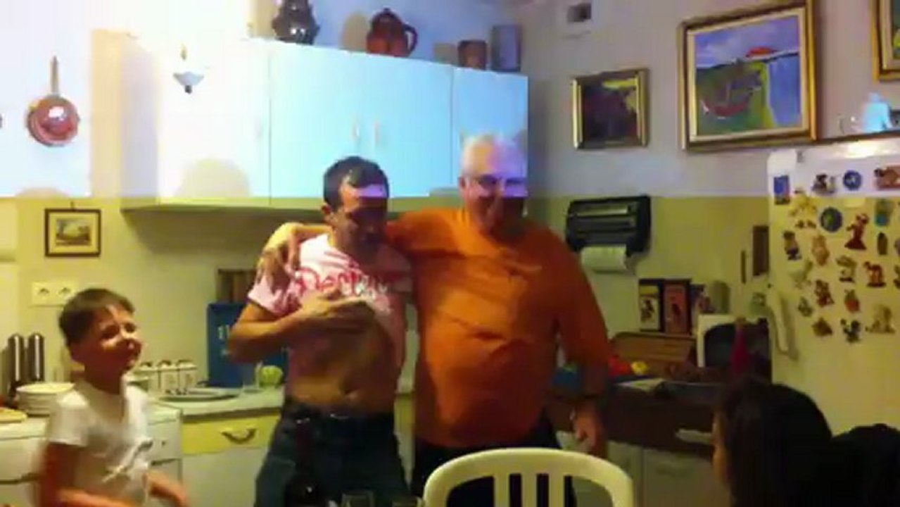 les cousins... (danse...)