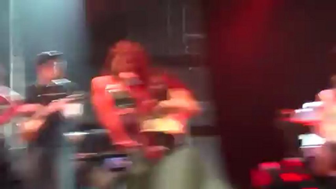 Alexis Jordan - Good Girl (Live)