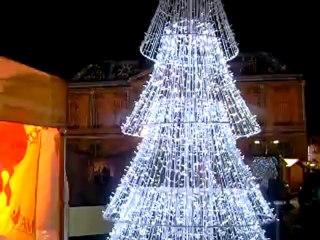 CHAUMONT HAUTE-MARNE LES ILLUMINATIONS DE NOEL 2012