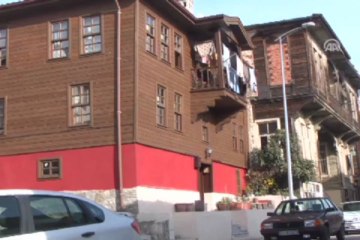 Tarihe taşımak için minyatürünü yaptı
