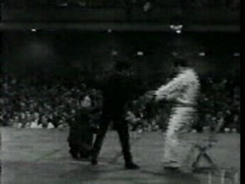 Bruce Lee's One Inch Punch