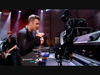 Robbie Williams Radio 2 part 1