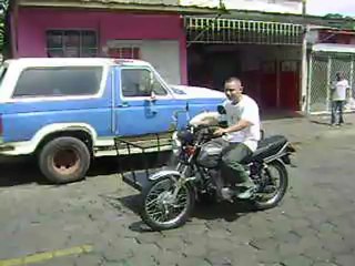 SIDECAR hecho en Nicaragua en la calle de Managua