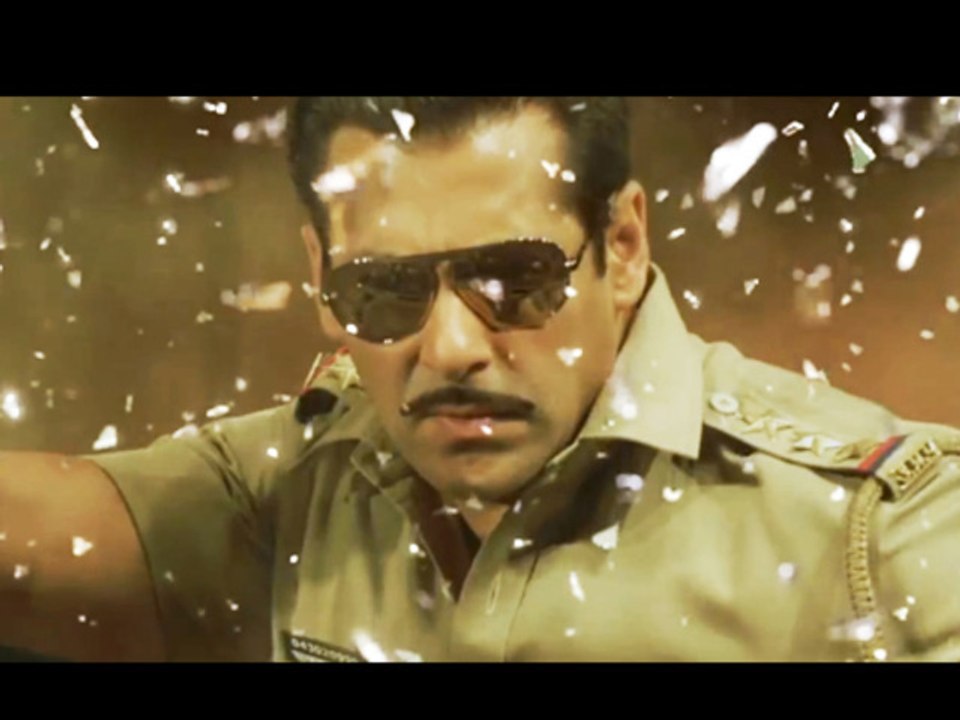 Dabangg 2 - Public Review [HD]