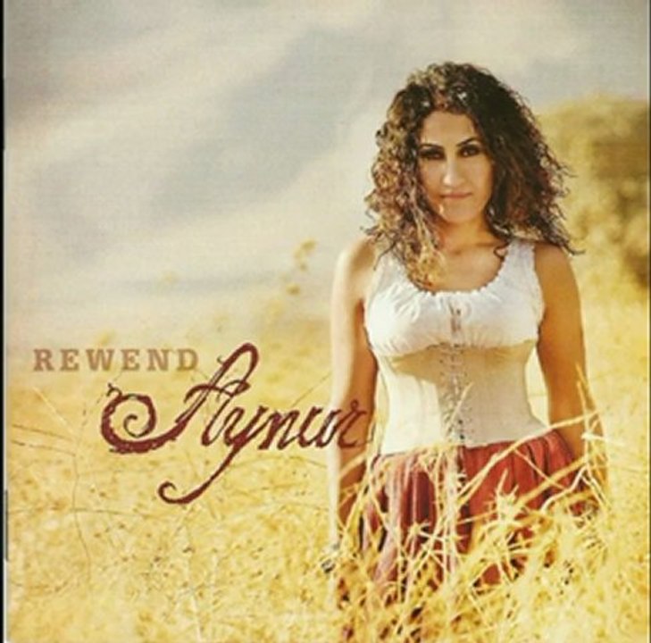 aynur doğan yaranmaz aşık