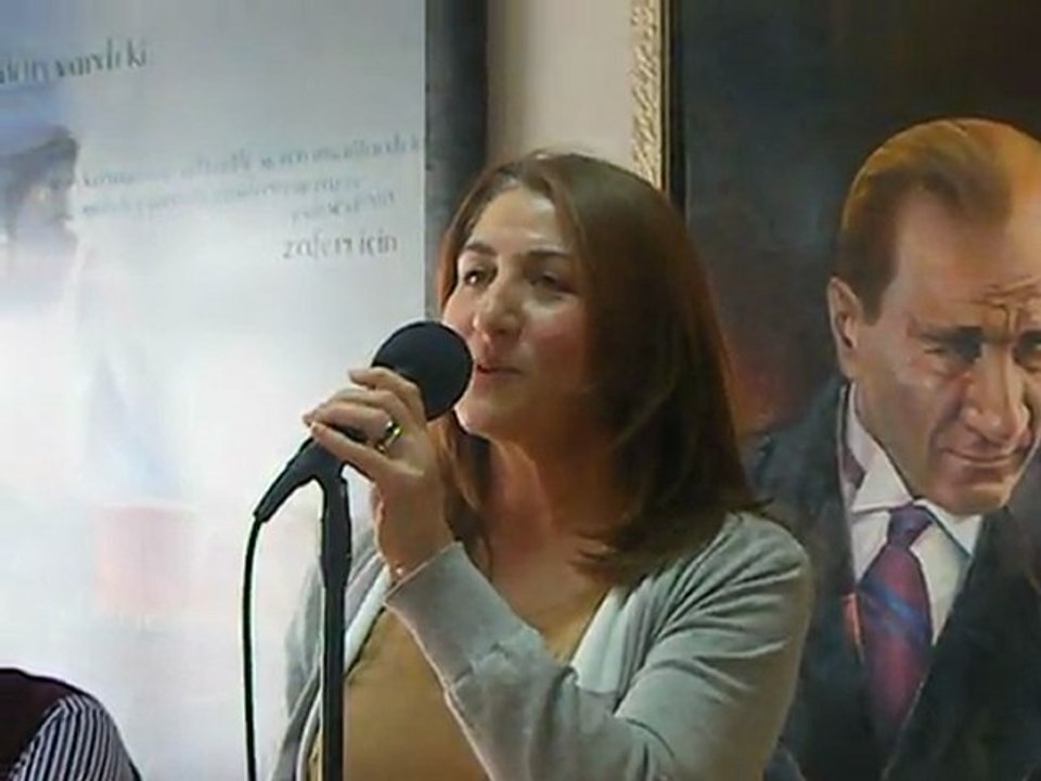 Ekin YÜCEL - Bir Fırtına Tuttu Bizi Deryaya Kardı  - 24 Kasım 2012 - Solo çalışması