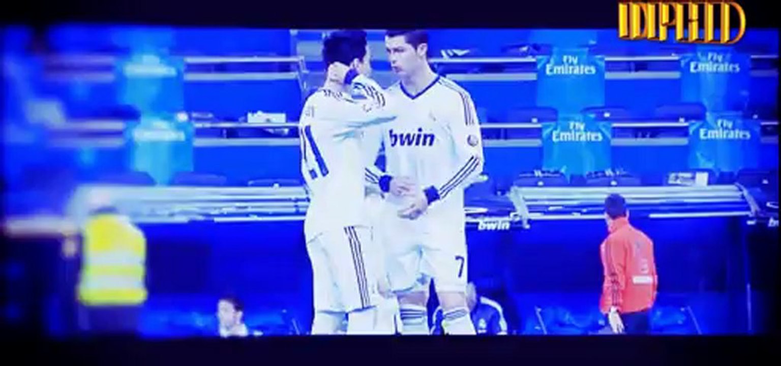 Cristiano Ronaldo ★ Cristmas Edition 2012 [HD] ★ by DomiProductionHD