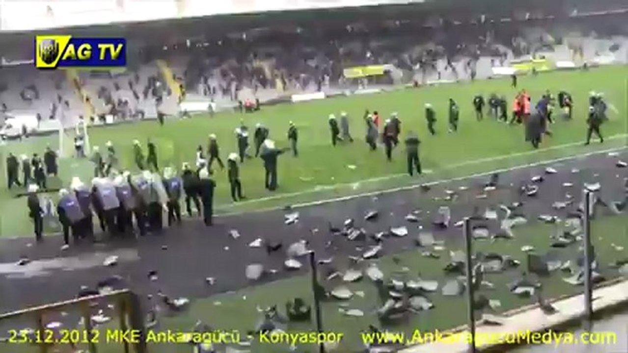 Ankaragücü - Konyaspor Olaylar Ve Polis Müdehalesi