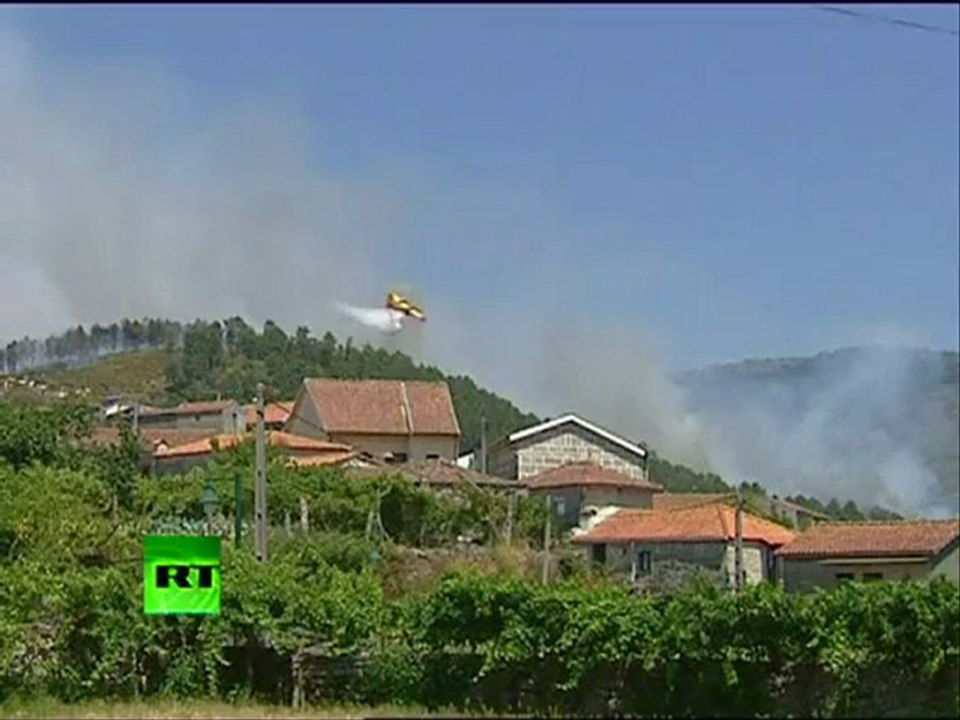 Wildfire War: Video of Portugal firefighters in battle with flames
