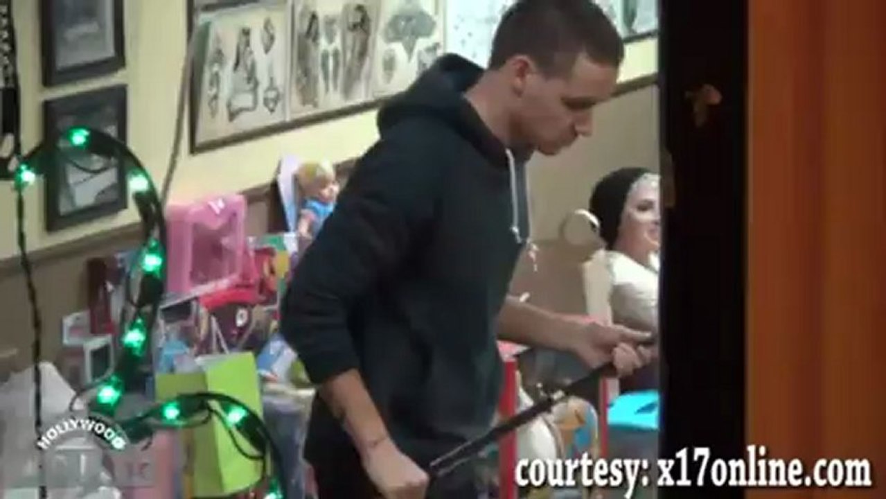 Louise Tomlinson, Liam Payne & Zayn Malik get tattoos