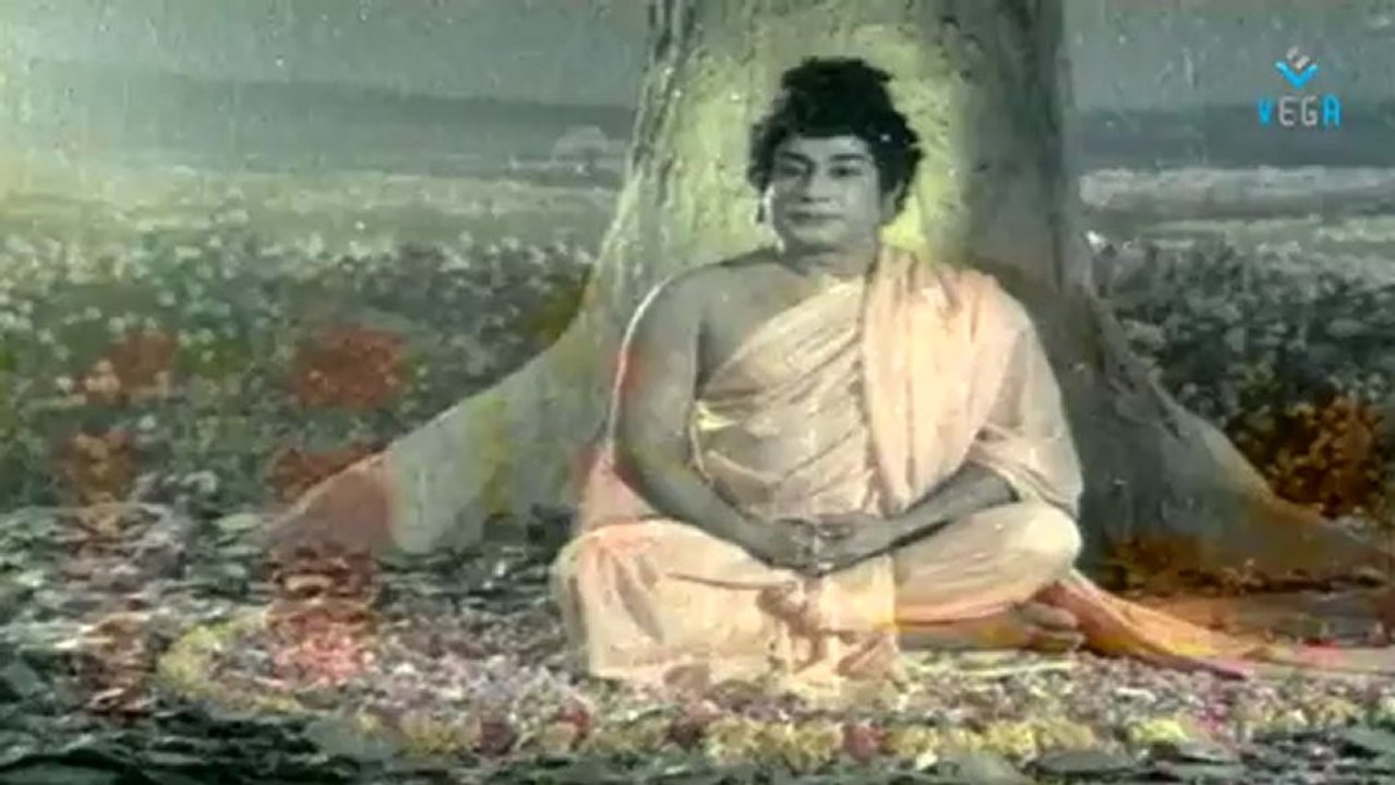 Anbai Thedi - Sivaji Ganesan | Jayalalitha Movie Part 06