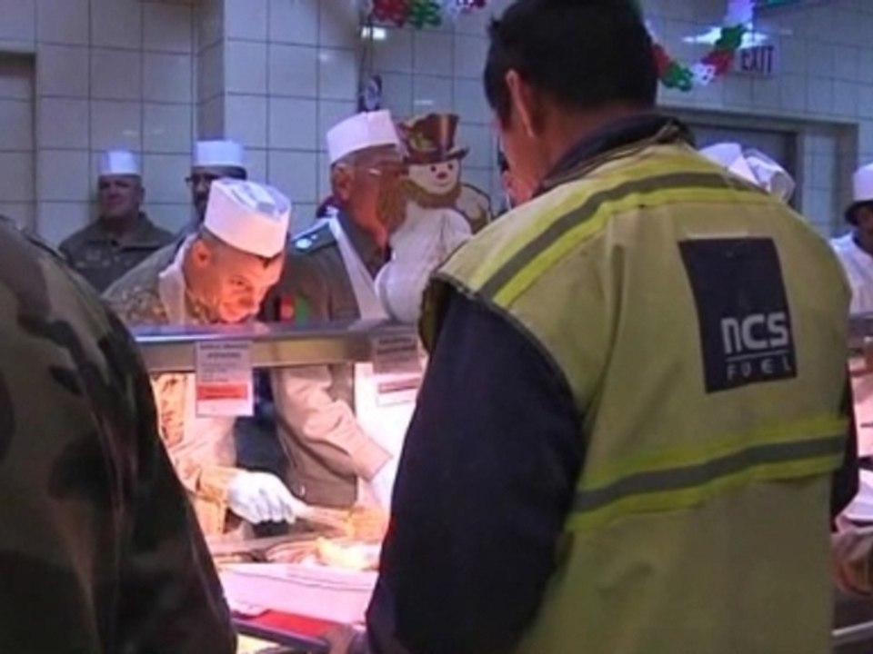 NATO troops enjoy Christmas lunch in Kabul