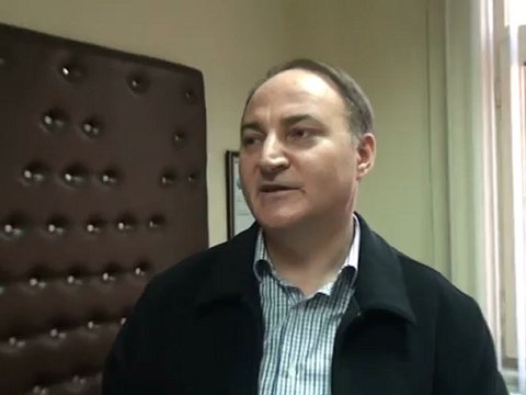 Yılmaz Efe ve Mesut GökçeTürkiye İş Kurumu Genel Müdür Yarmcısı Mehmet Ali Özkan 'a sordu