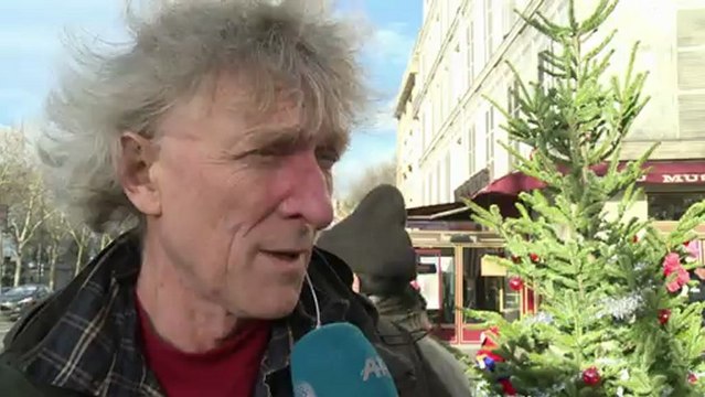 Paris: manifestation de familles de mal-logés