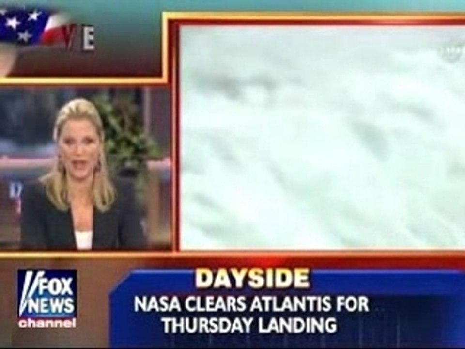 OVNIS À FOX NEWS(NAVETTE ATLANTIS 2006)