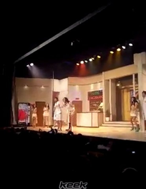 Pedro y Paula en Viaje de Locura 3 (saludo en el final del estreno) - 25 de Diciembre