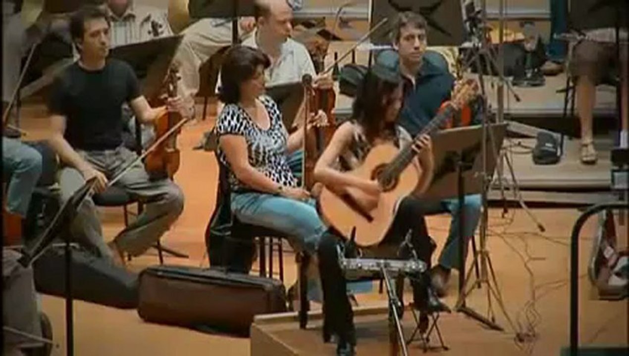 Guitare  classique  -  Kaori  Muraji  -  Concerto  De  Aranjuez  -