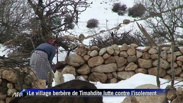 Maroc: l'hiver isole les habitants du Moyen-Atlas