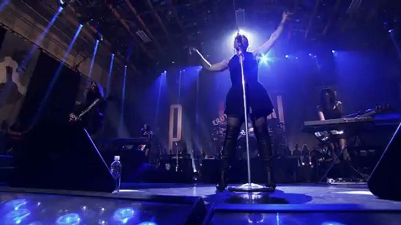 Are we all we are PINK live in L.A