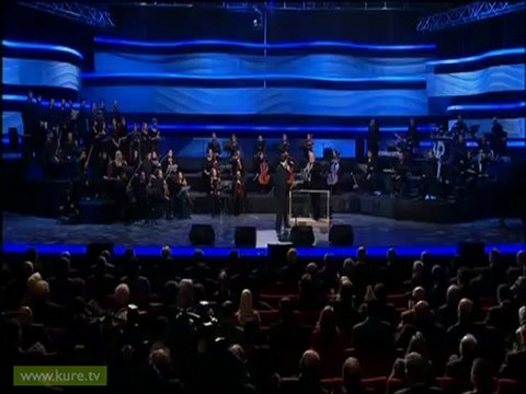 13 Burak Kut Her şey senden SAMANYOLU 20.yıl Kırık Mızrap konseri