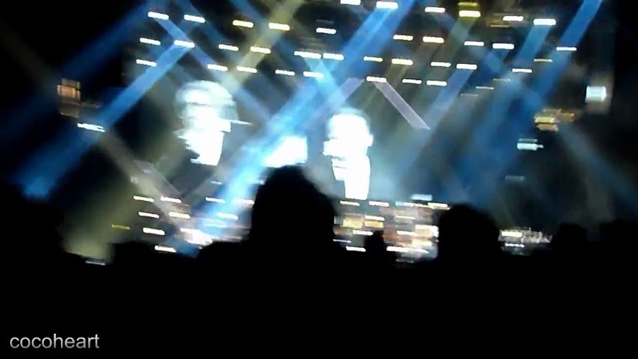 23 Mick Hucknall (Simply Red) & John Miles - Something got me started - Aida Night Of The Proms - Oberhausen, 23.12.2012